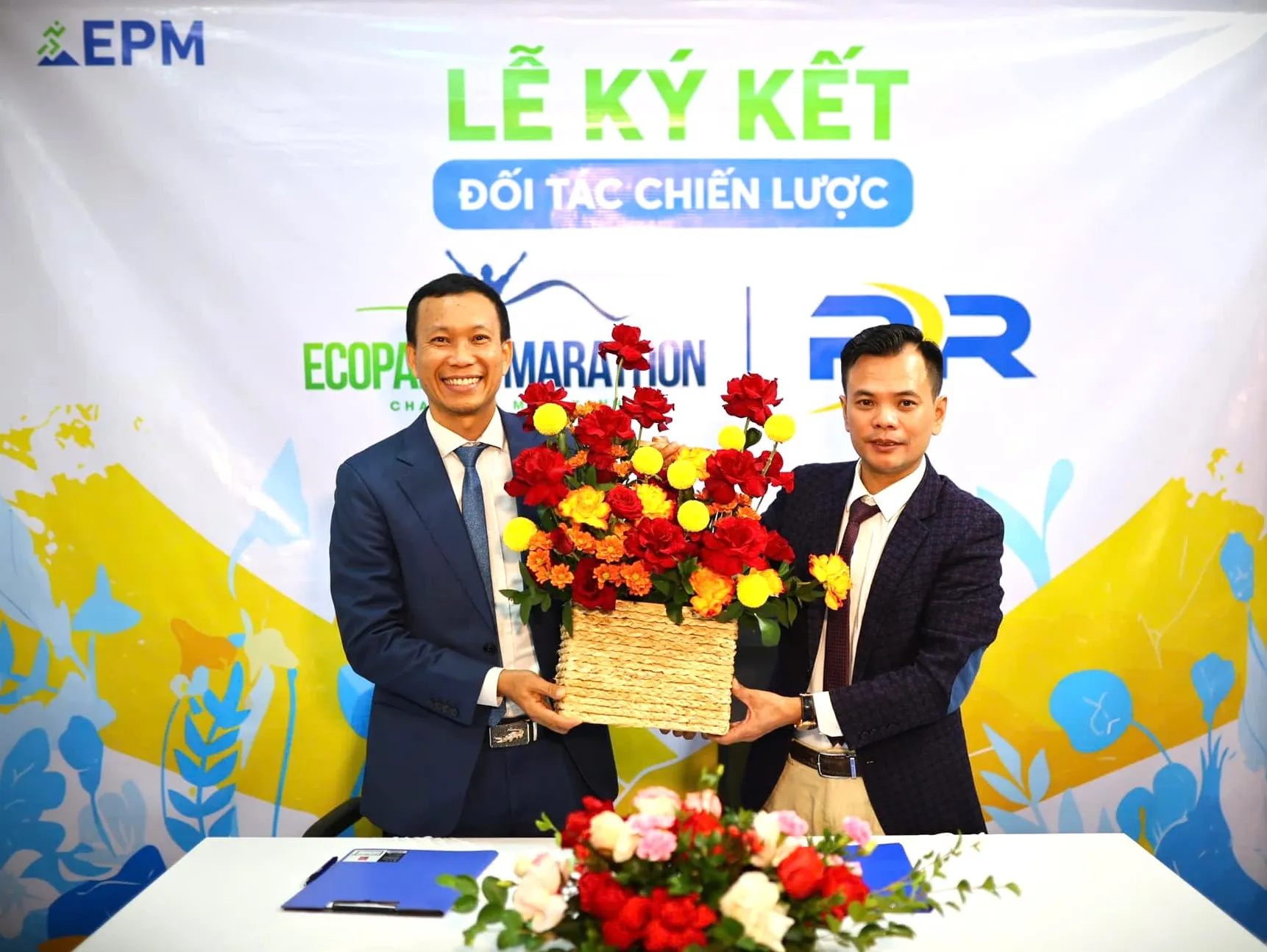 Bản tin thể thao kênh VTC1 đánh giá Ecopark Marathon là một trong những giải chạy có cung đường đẹp nhất Việt Nam.